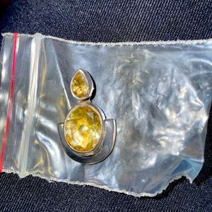 Yellow rhinestone pendant